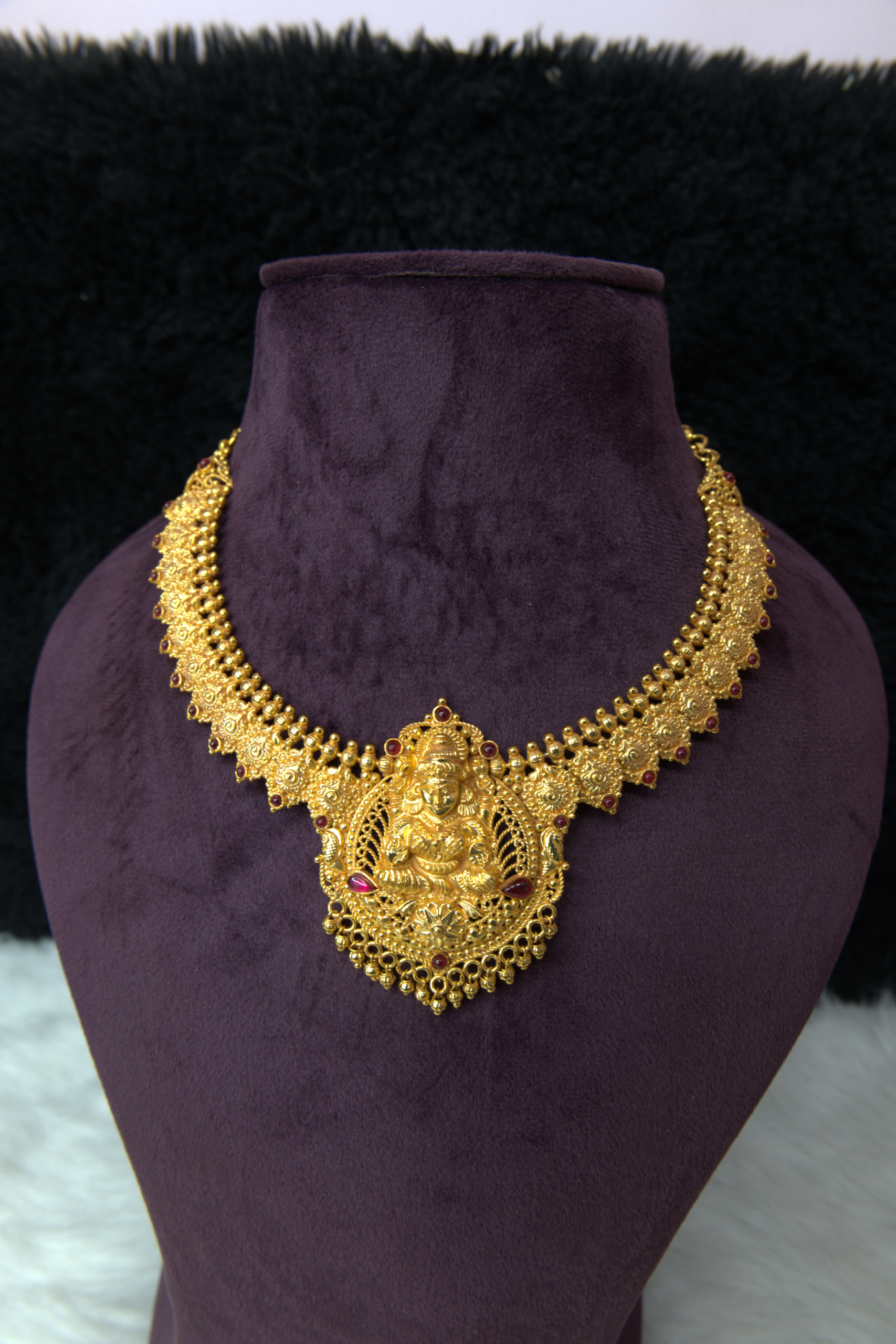 SN 008 Short Necklace