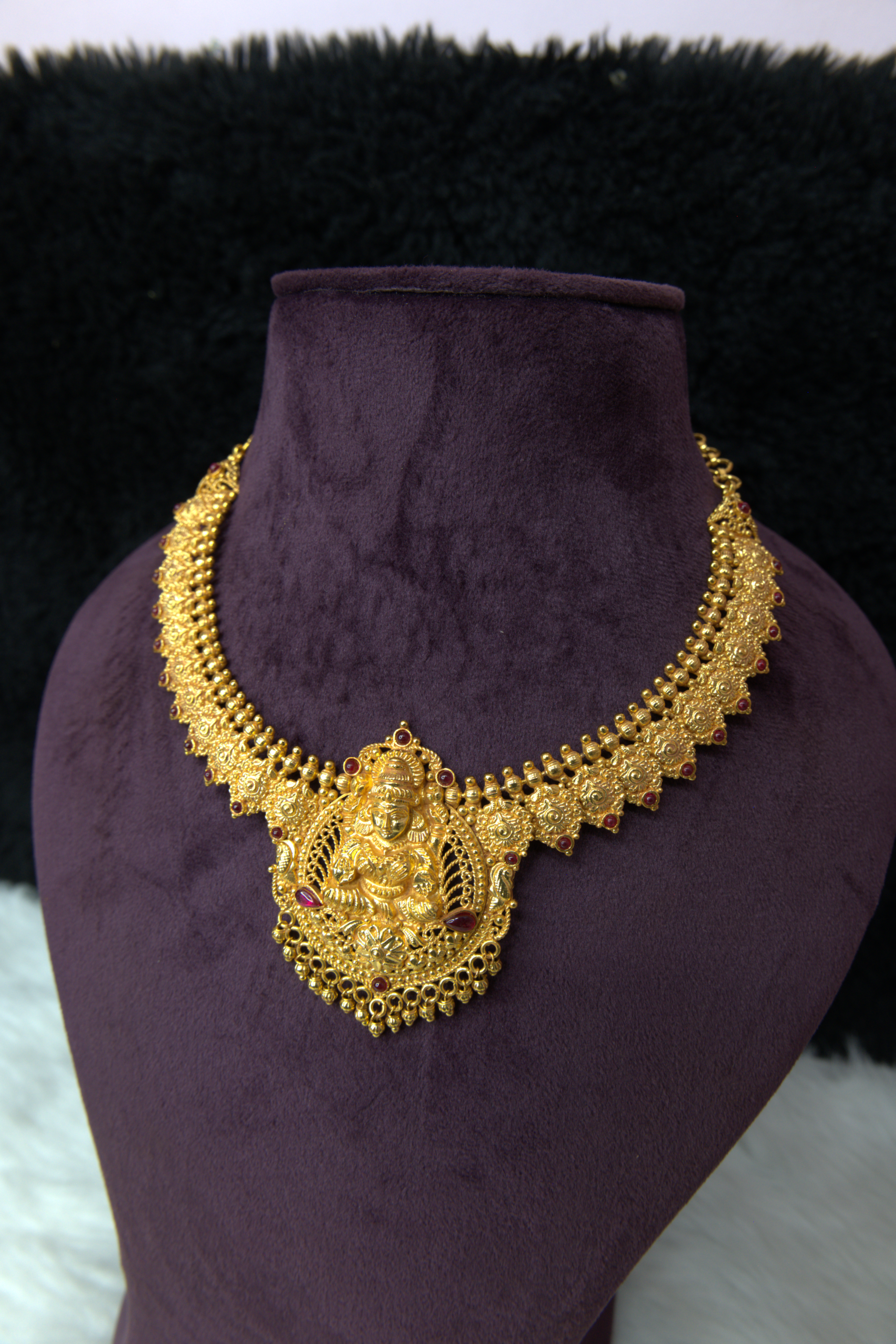 SN 008 Short Necklace - Image 2