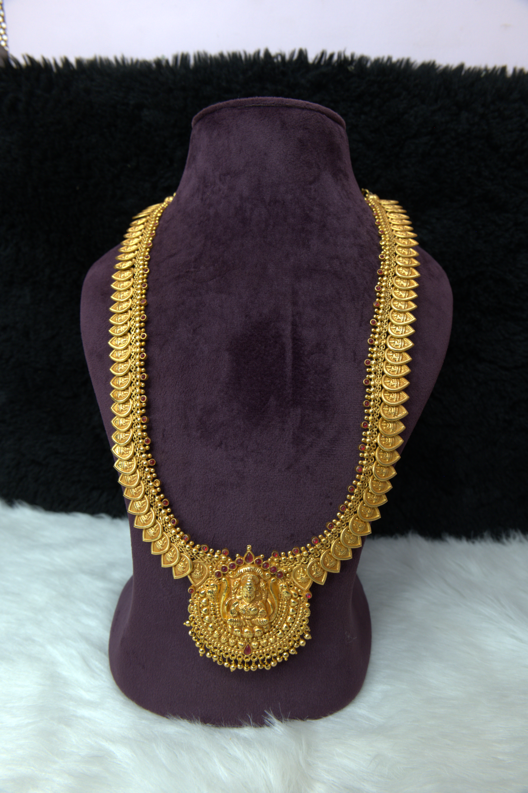 LN 010 Long Necklace