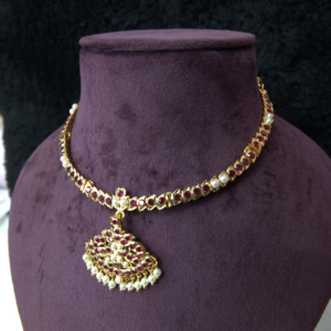 AD 003 Rudy Red & Pearls Addige