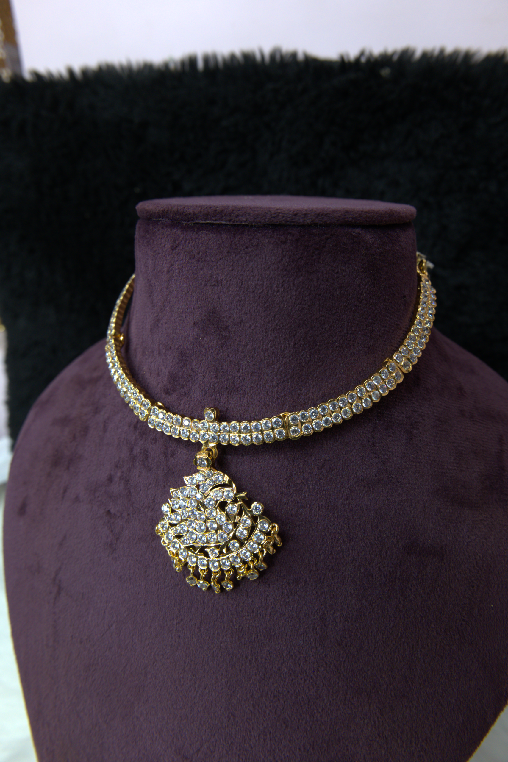 AD 009 White Stone Double line Addige