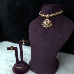 AD 029 Kempu Muttu With Earrings