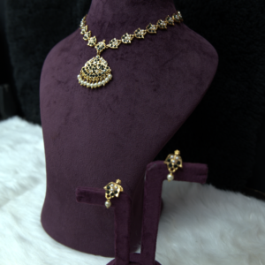 SN 054 Green Stone Necklace