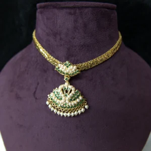 AD 052 Pearl & Green Stone Addige